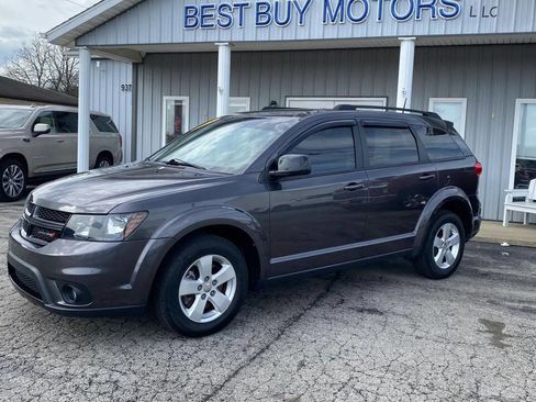 Used 2019 Dodge Journey SE w/ Blacktop Package FWD image 24