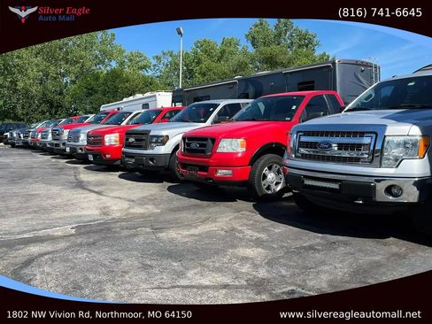 Used 2013 Ford F150 Platinum image 10