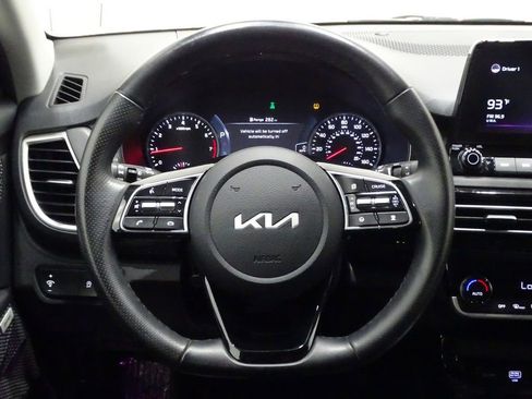 Used 2022 Kia Seltos SX image 22