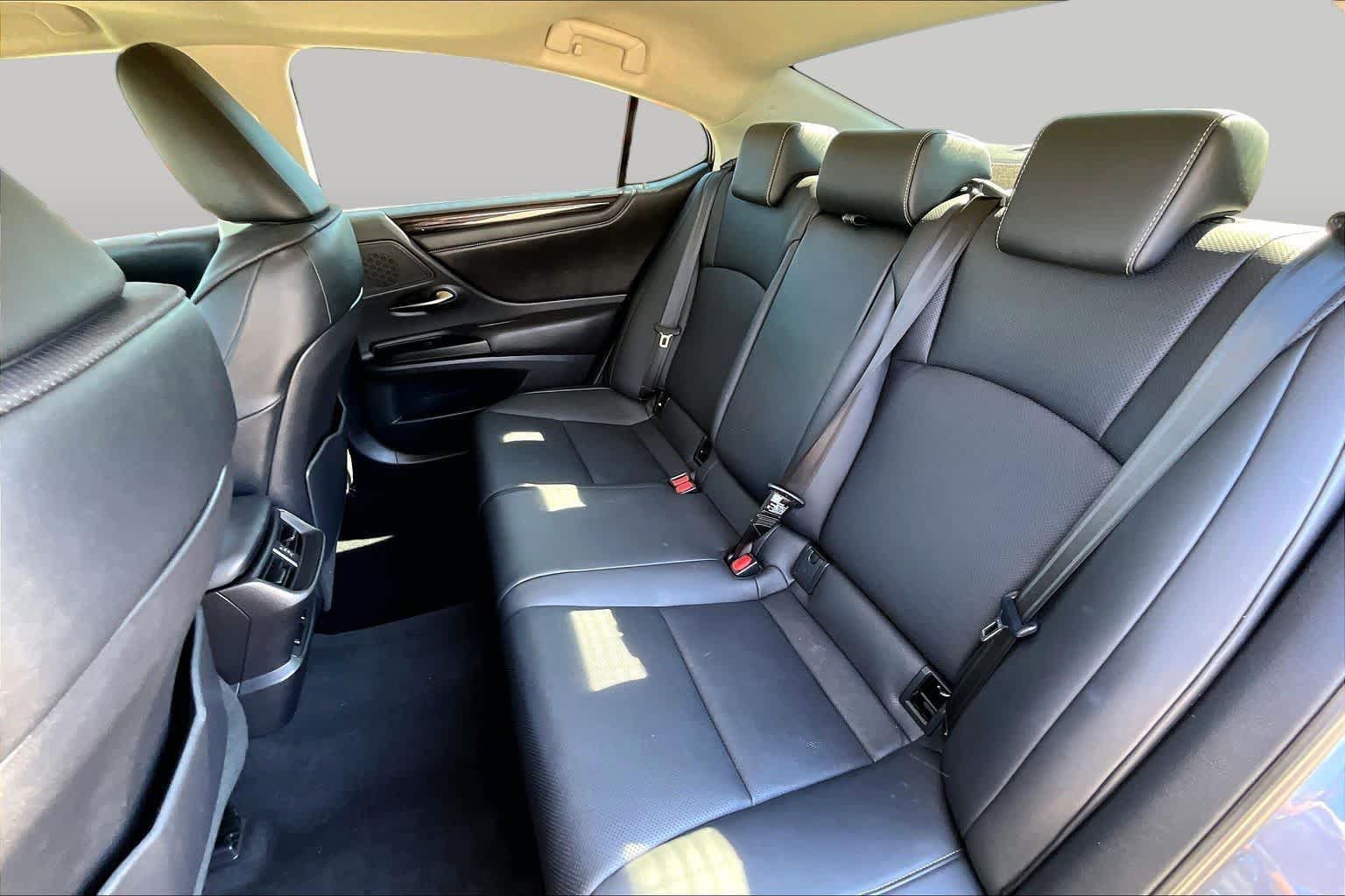 Used 2020 Lexus ES 350 w/ Premium Package FWD image 21