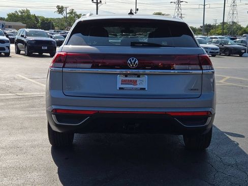 Used 2024 Volkswagen Atlas Cross Sport SE w/ Panoramic Sunroof Package AWD/4WD image 22