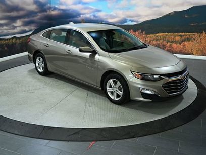Used 2024 Chevrolet Malibu LT