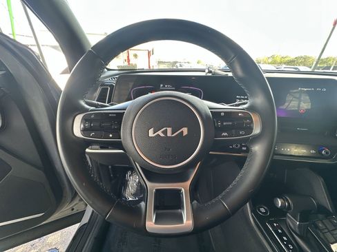 Certified 2023 Kia Sportage X-Line image 11