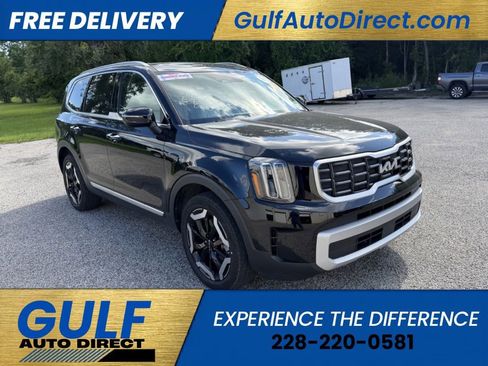 Used 2025 Kia Telluride S FWD image 1