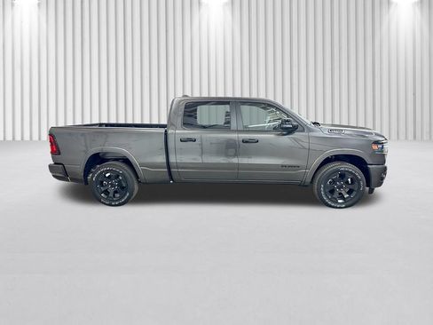New 2026 RAM 1500 4x4 Crew Cab image 3