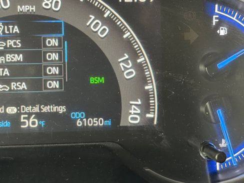 Used 2019 Toyota RAV4 XSE w/ Carpet Mat Package image 28