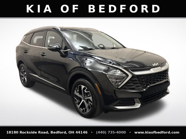 Certified 2025 Kia Sportage EX AWD/4WD image 3