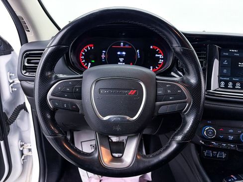 Used 2022 Dodge Durango SXT image 27