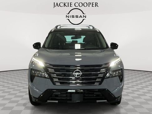New 2026 Nissan Rogue Platinum AWD/4WD image 2