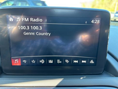 Used 2021 MAZDA MX-5 Miata RF Grand Touring image 13