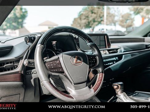 Used 2019 Lexus ES 350 w/ Premium Package FWD image 21