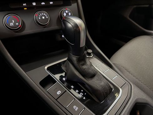 Used 2021 Volkswagen Jetta S w/ Driver Assistance Package image 20