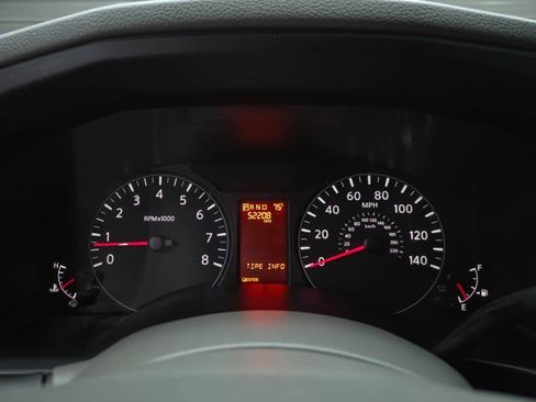Used 2016 Nissan NV 3500 SL RWD image 21