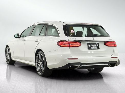 Used 2017 Mercedes-Benz E 400 4MATIC Wagon image 3