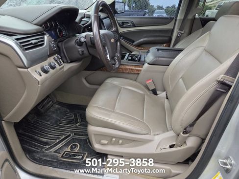 Used 2018 Chevrolet Tahoe Premier AWD/4WD image 6