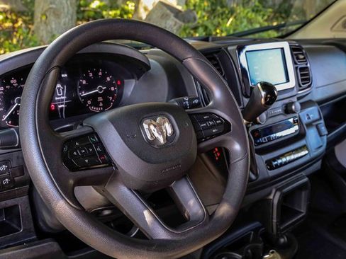 Used 2023 RAM ProMaster 2500 image 12