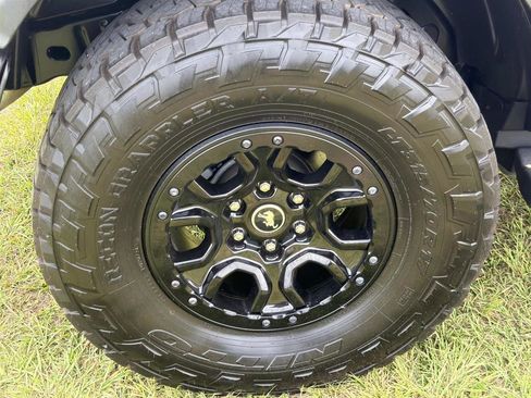 Used 2022 Ford Bronco Wildtrak AWD/4WD image 10