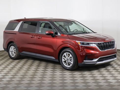 Used 2024 Kia Carnival LX image 54