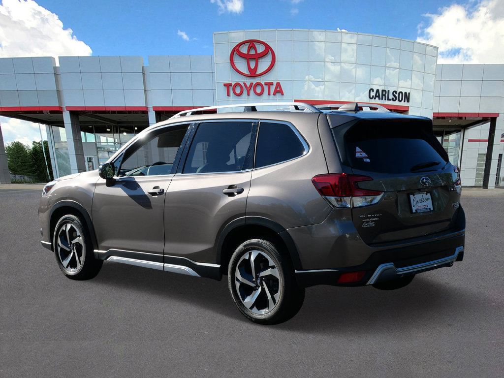 Used 2023 Subaru Forester Touring AWD/4WD image 6