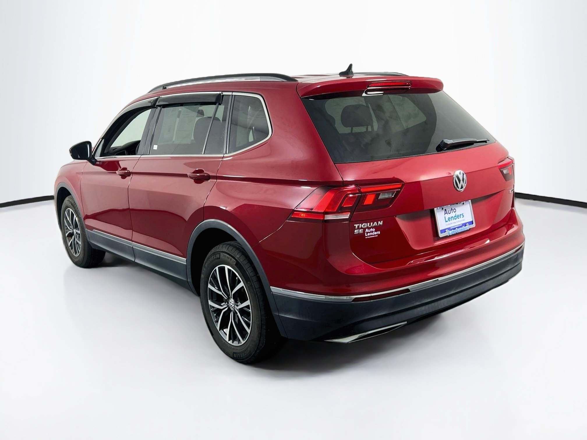 Used 2020 Volkswagen Tiguan SE w/ Panoramic Sunroof Package AWD/4WD image 7