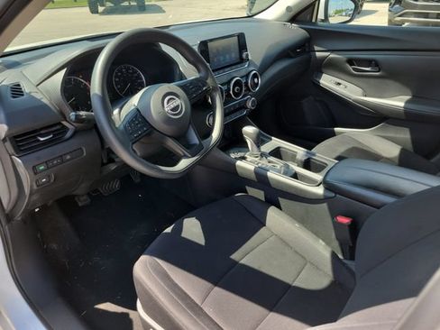 Used 2024 Nissan Sentra S FWD image 17