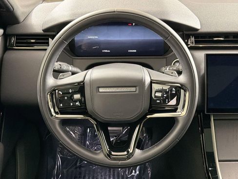Certified 2025 Land Rover Range Rover Velar Dynamic SE image 11
