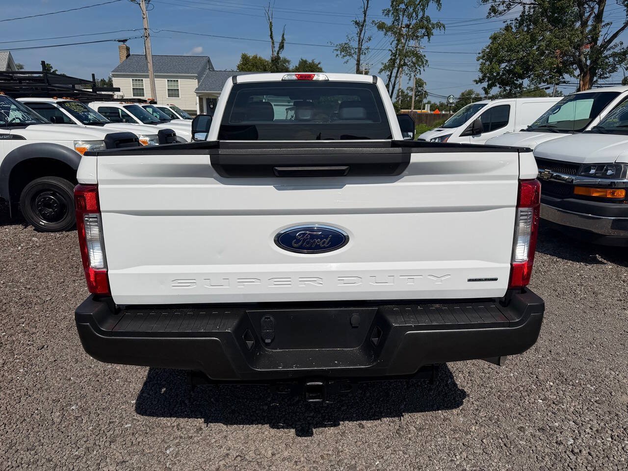 Used 2017 Ford F250 XL w/ Power Equipment Group RWD image 4