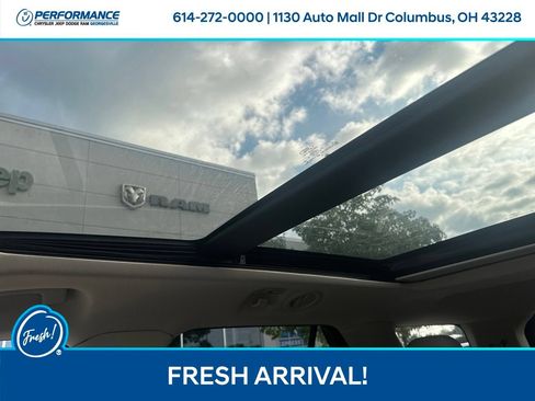 Used 2020 Ford Explorer XLT w/ Equipment Group 202A AWD/4WD image 22