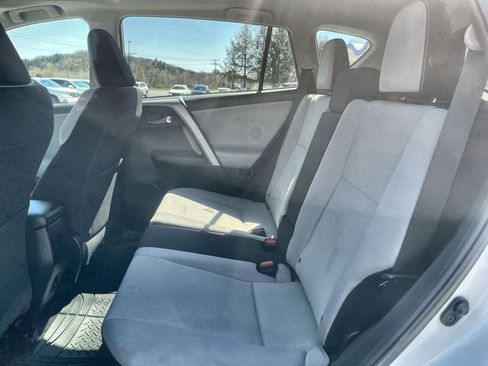 Used 2016 Toyota RAV4 XLE image 26