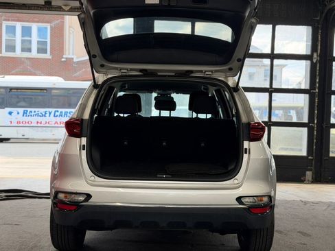Used 2020 Kia Sportage LX FWD image 4