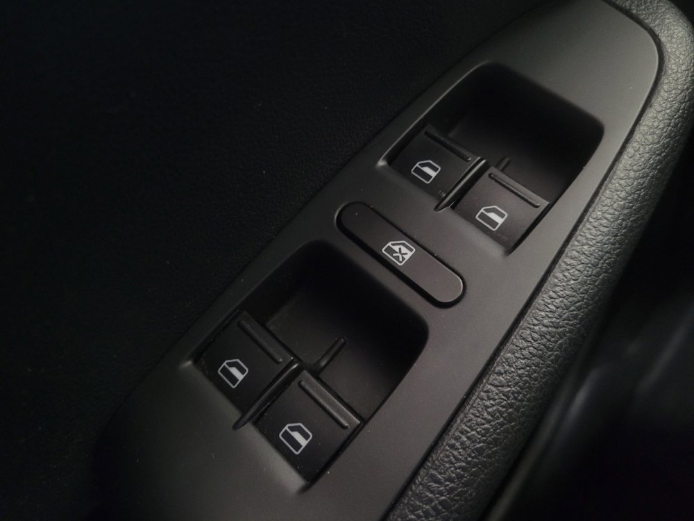 Used 2017 Volkswagen Jetta SE FWD image 27