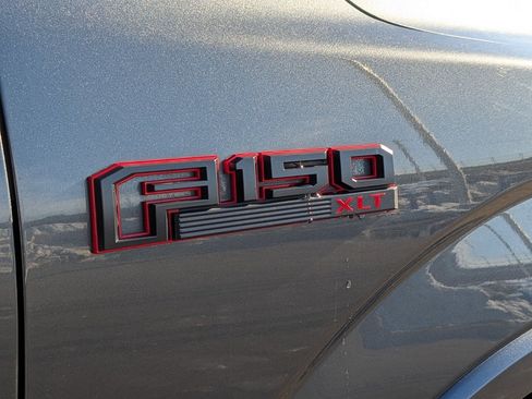 Used 2016 Ford F150 XLT w/ Equipment Group 302A Luxury image 11