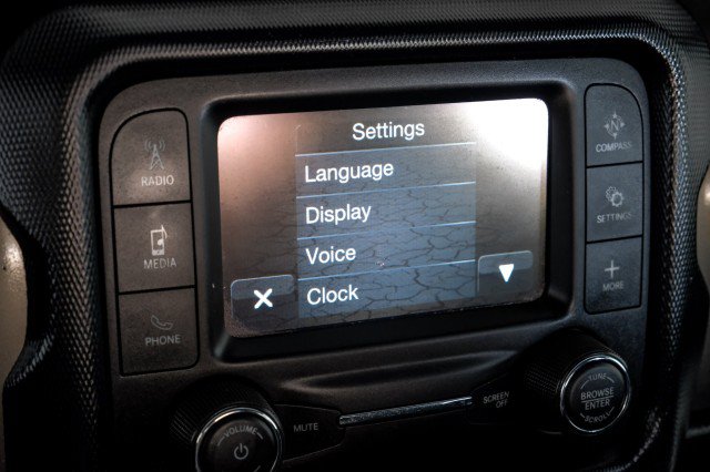 Used 2019 Jeep Wrangler Sport AWD/4WD image 26