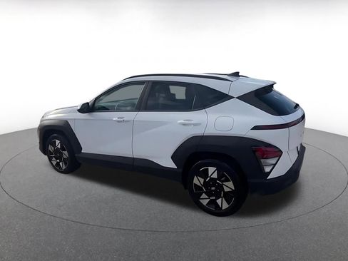 Used 2025 Hyundai Kona SEL image 10