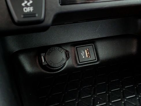 Certified 2025 Toyota RAV4 XLE AWD/4WD image 22