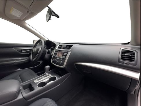 Used 2018 Nissan Altima 2.5 S w/ S Convenience Package FWD image 31