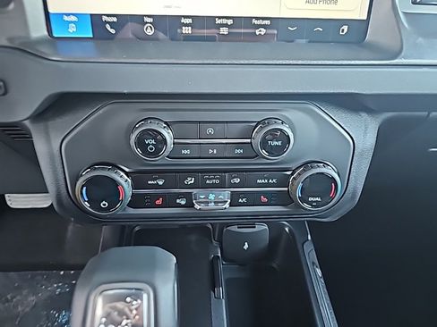 New 2025 Ford Bronco Big Bend image 17