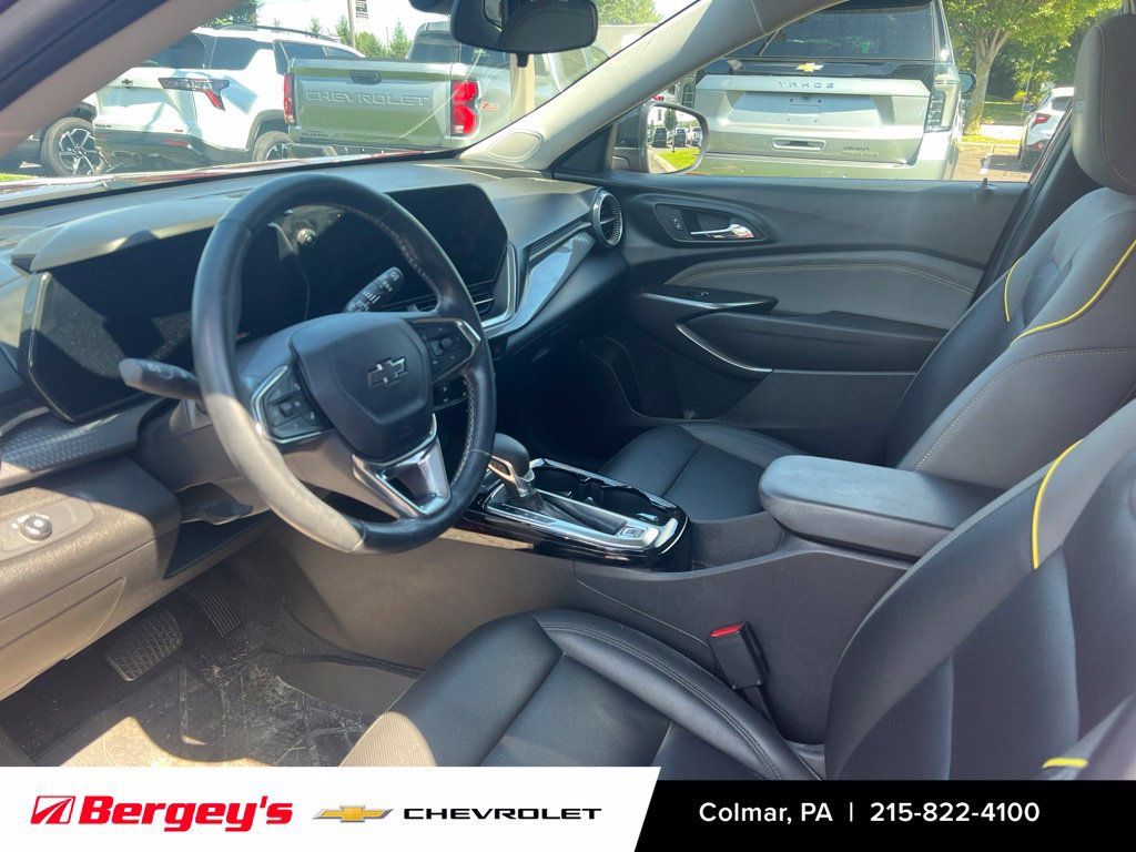 Certified 2024 Chevrolet Trax ACTIV w/ Driver Confidence Package FWD image 9