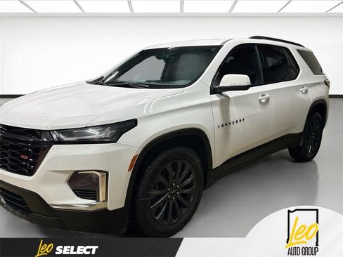 Used 2023 Chevrolet Traverse RS w/ LPO, Floor Liner Package AWD/4WD image 1