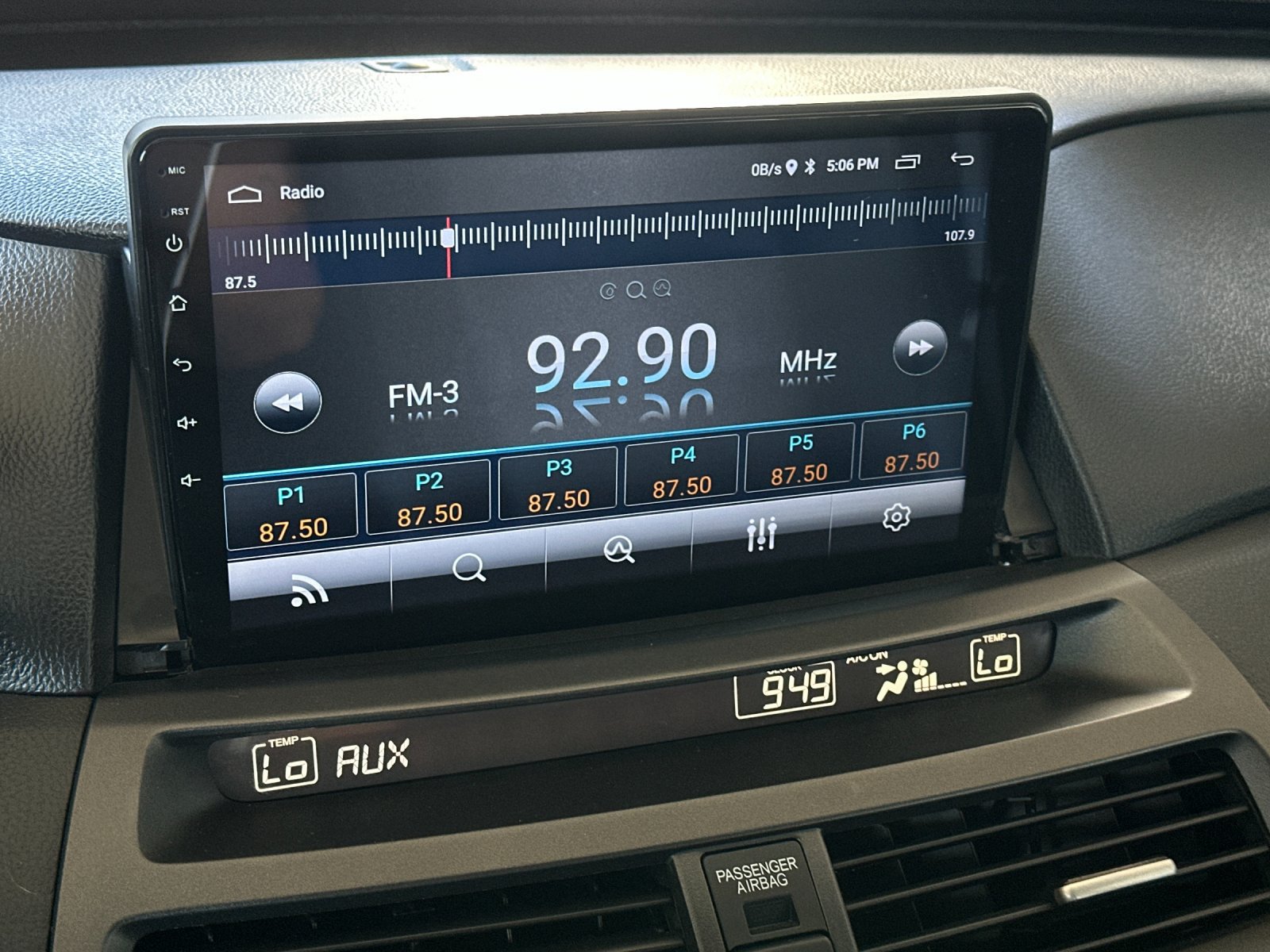 Used 2012 Honda Crosstour EX-L image 17