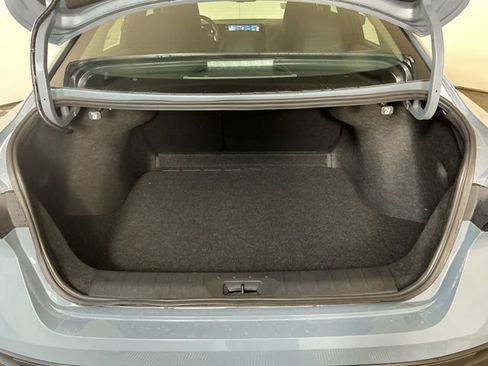 New 2026 Nissan Sentra SV w/ SV Convenience Package FWD image 21