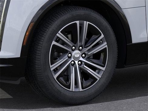 New 2026 Cadillac Lyriq Luxury image 9