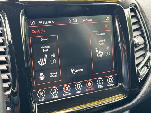 Used 2019 Jeep Compass Limited AWD/4WD image 33