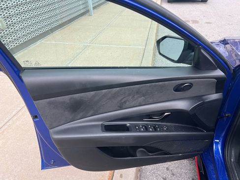 Used 2025 Hyundai Elantra N image 59