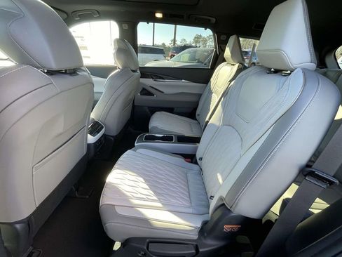 New 2026 INFINITI QX60 Autograph w/ Dark Cargo Package image 13