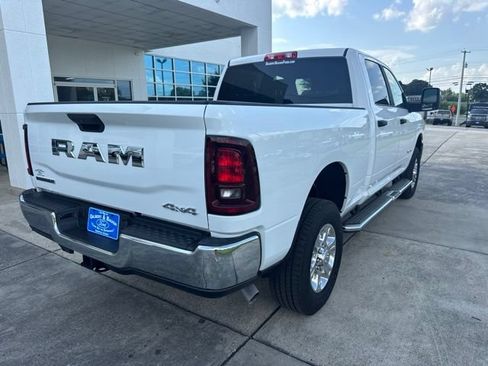 Used 2026 RAM 2500 Big Horn AWD/4WD image 7