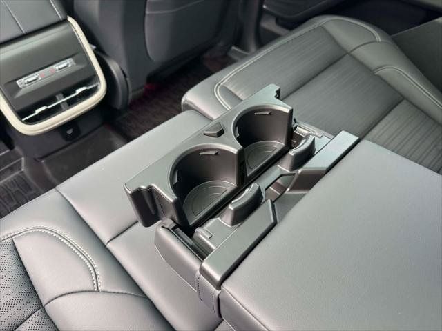 Certified 2025 Lincoln Nautilus Reserve AWD/4WD image 14