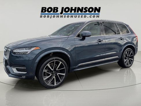 Used 2023 Volvo XC90 B6 Plus w/ Protection Package AWD/4WD image 5