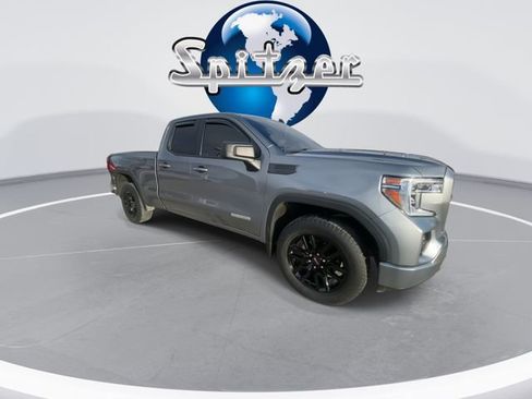 Used 2022 GMC Sierra 1500 Elevation image 2