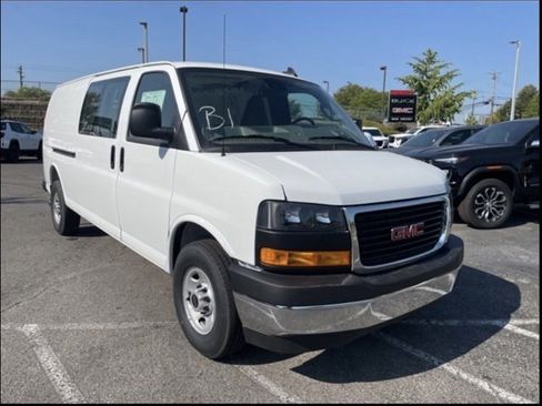 New 2025 GMC Savana 2500 Extended w/ Driver Convenience Package image 4